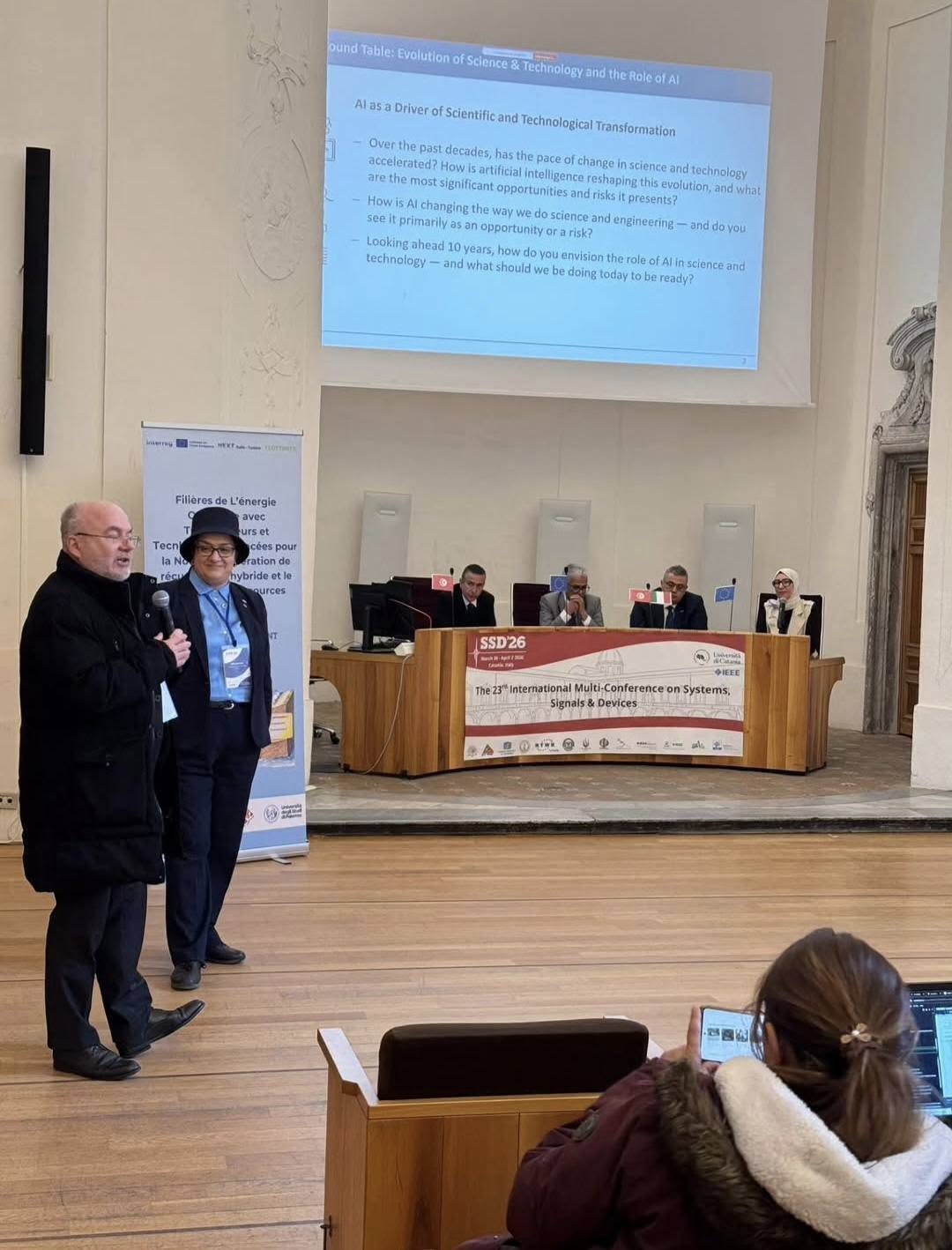 Image de la table ronde des membres de FLOTTANT lors de la conférence SSD'26 qui s'est tenue à Catane du 30 mars au 2 avril 2026.